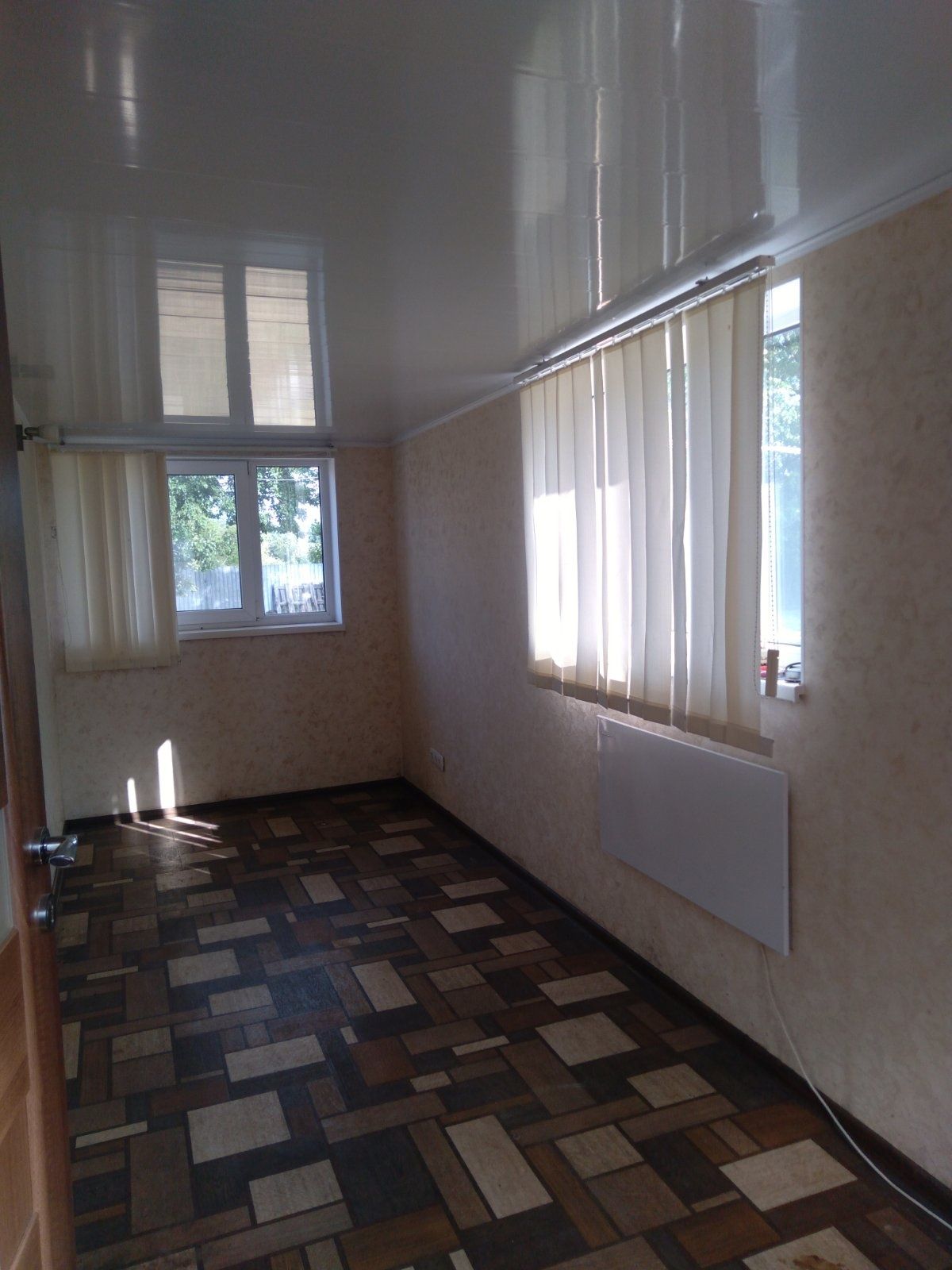 Продається затишний, доглянутий будинок