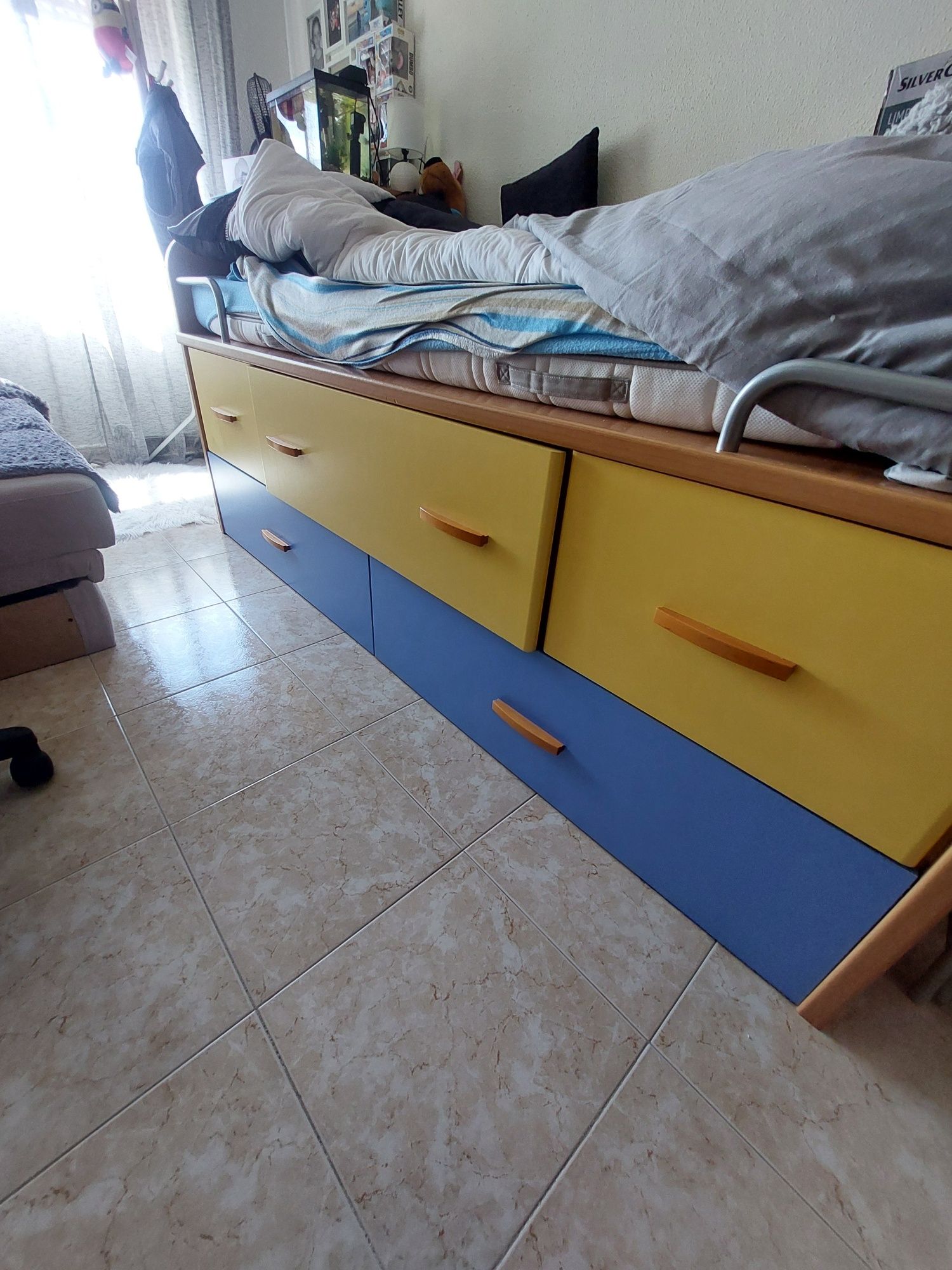 Quarto solteiro completo
