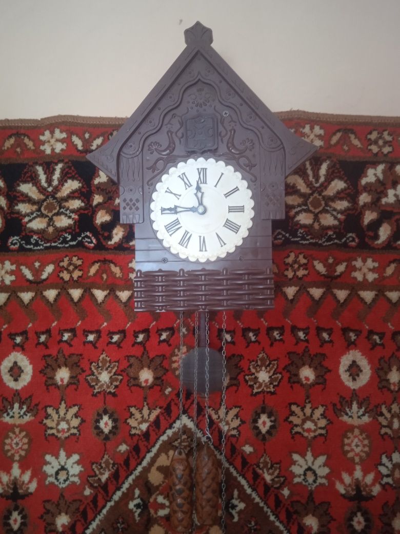 Ремонт настенные напольние часы настінні годинники всі види