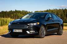 Ford Fusion Ford Fusion 2.0 EcoBoost Titanium AWD | 2018 | Czarny | Niski przebieg