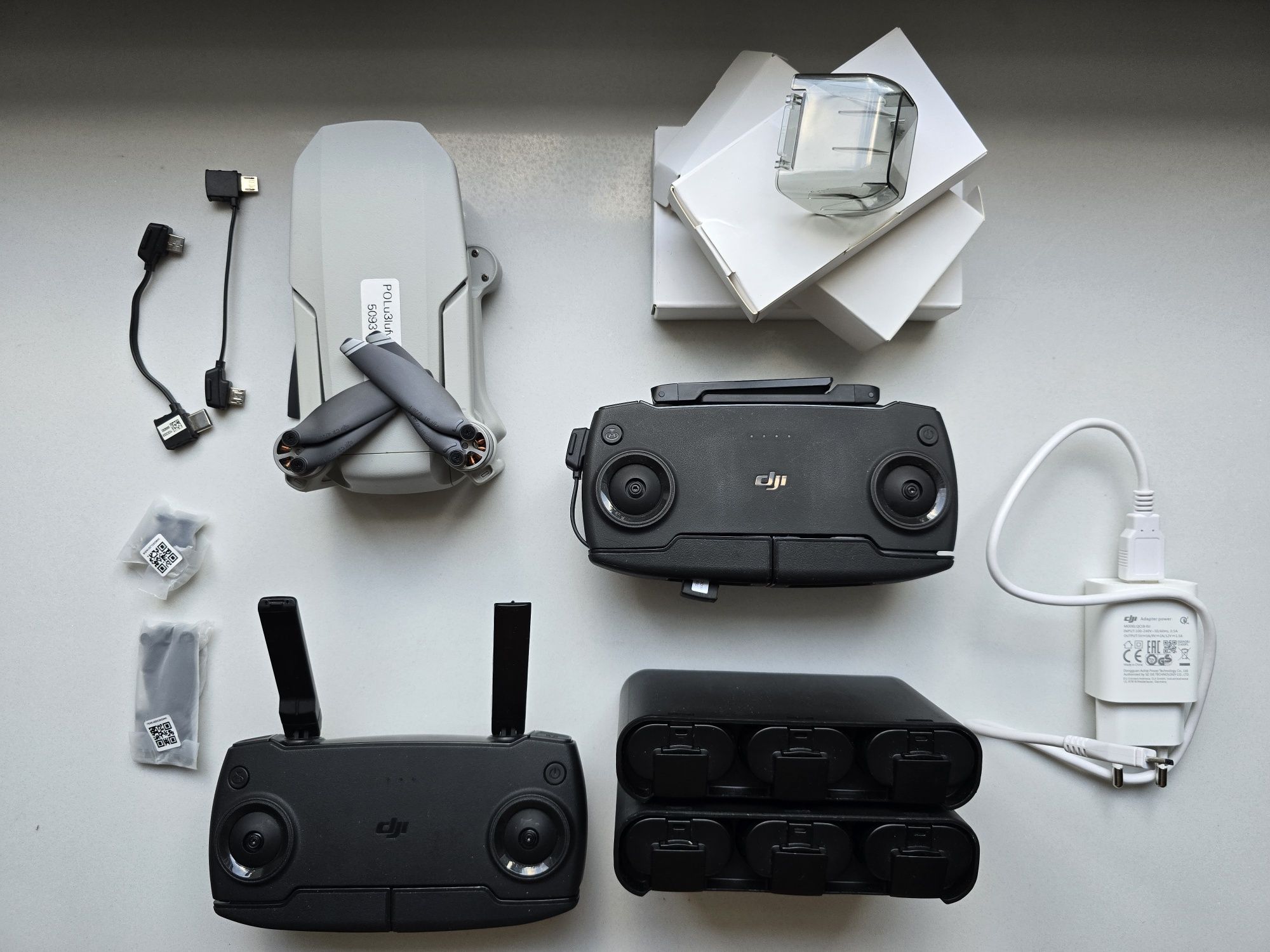 DRON DJI Mavic MINI, 2x - 3 baterie 2x - pilot 2x -etui + akcesoria
