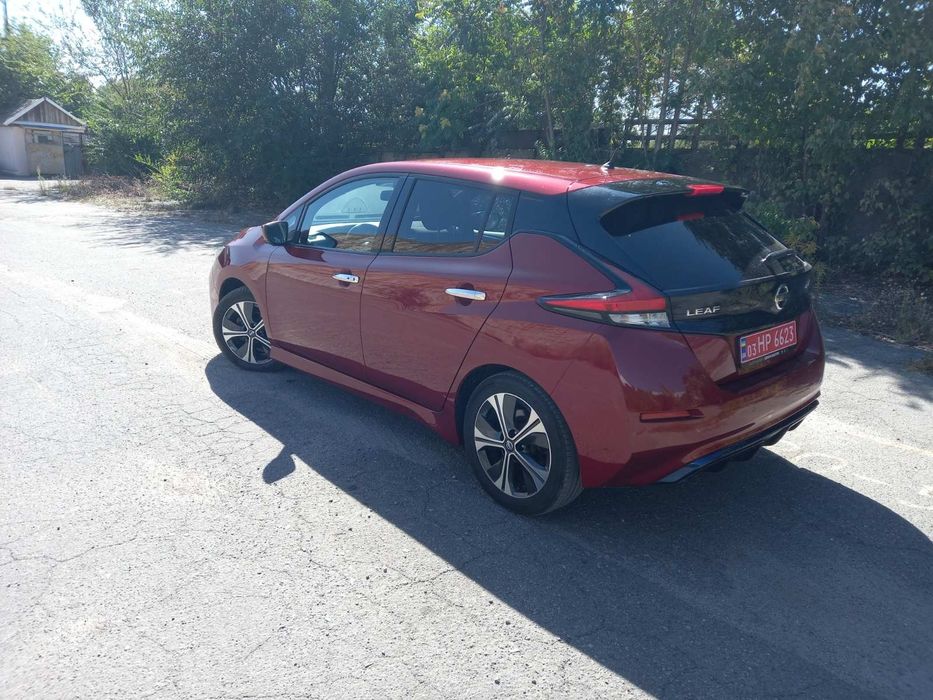 Продам нісан ліф