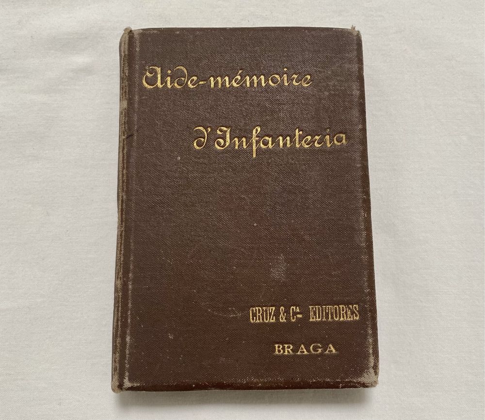 Livro militar de bolso auxiliar Infantaria 1897