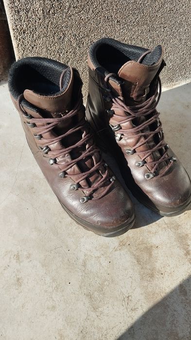 Buty wojsk specjalnych LOWA Mountain 42,5