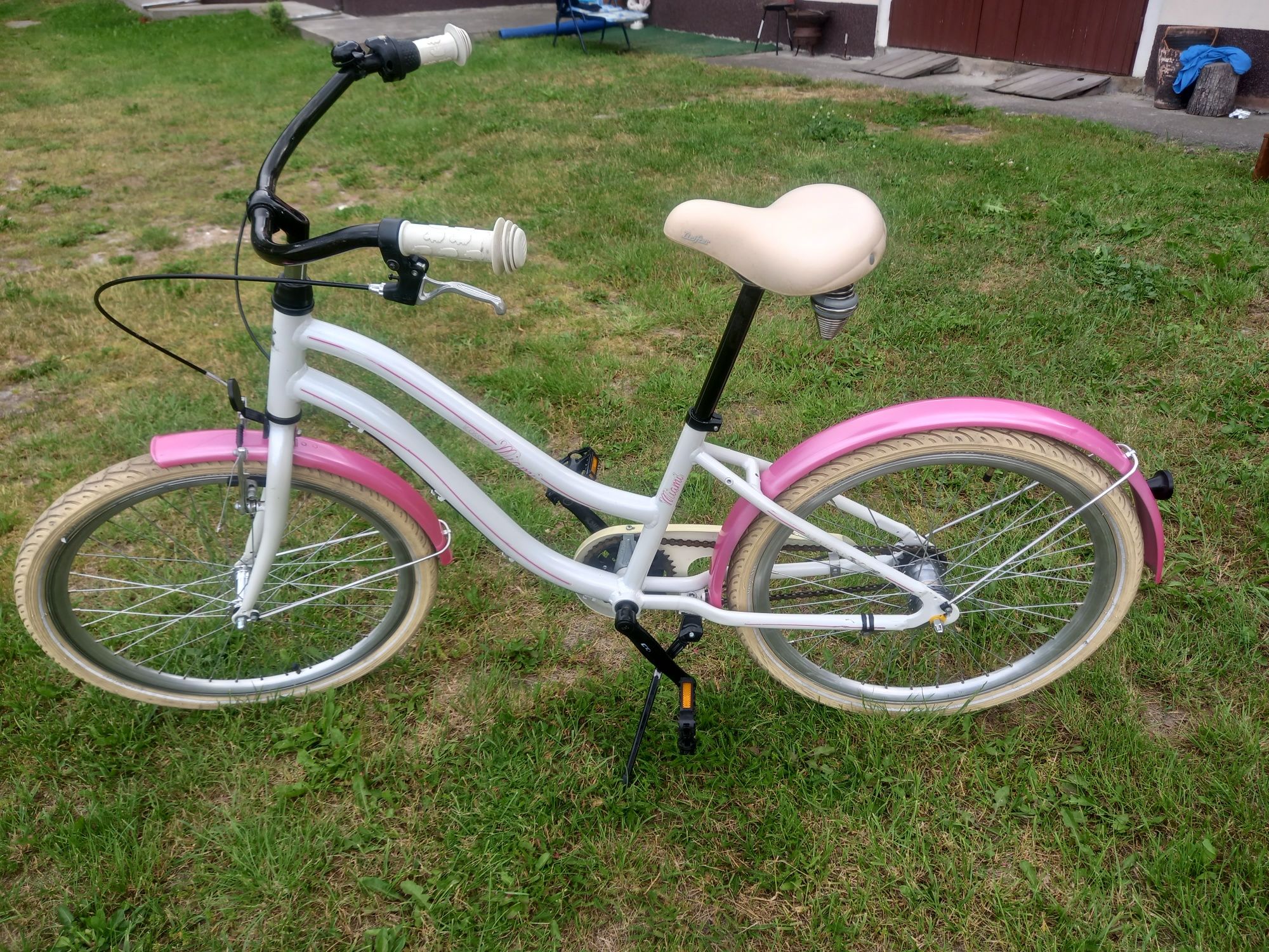 Miejski rower dla dziewczynki