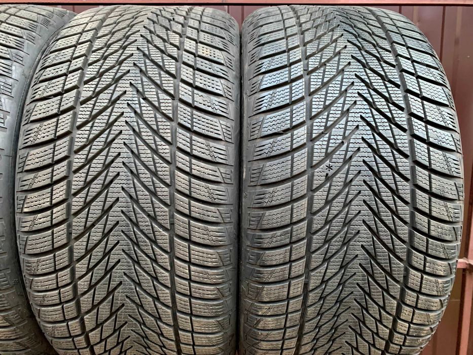 255/35 R19 GoodYear UltraGrip Performance 3. Шини зимові 4 шт. 2023рік