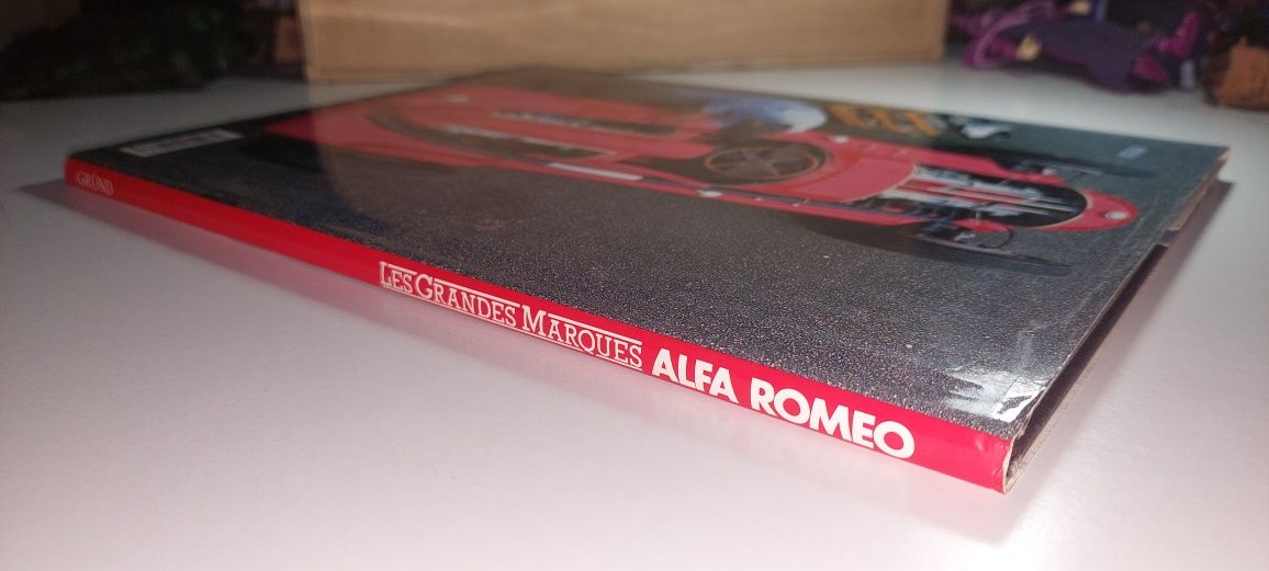 Alfa Romeo - Les Grandes Marques (As Grandes Marcas) 1985