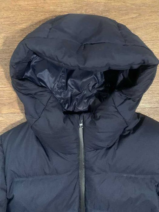Женский бесшовный пуховик  Uniqlo Seamless Down Parka  (р S)оригинал