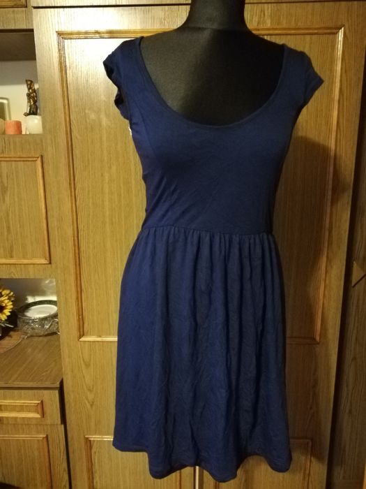 Granatowa sukienka r. 36