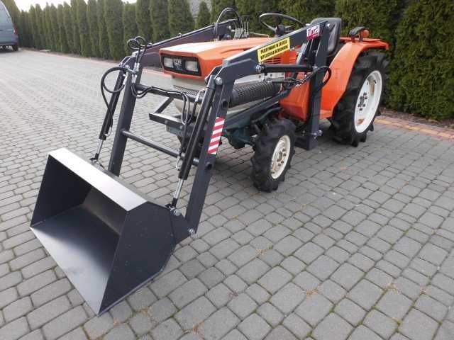 Kubota B 1600 4x4 ładowacz Tur glebogryzarka mini traktor traktorek