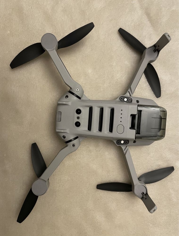 Jak NOWY SZYBKA WYSYŁKA Dron DJI Mavic Mini 2 Fly More Combo + Etui 4K