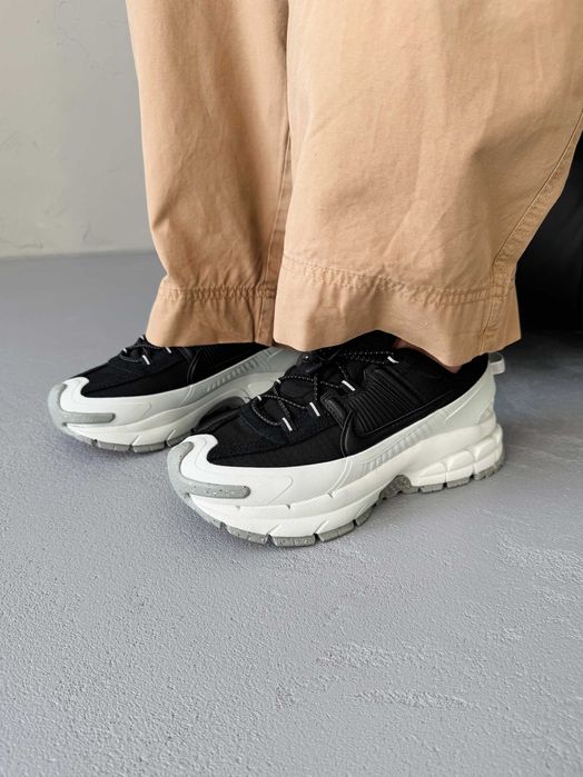 Nike Zoom Vomero - біло чорні