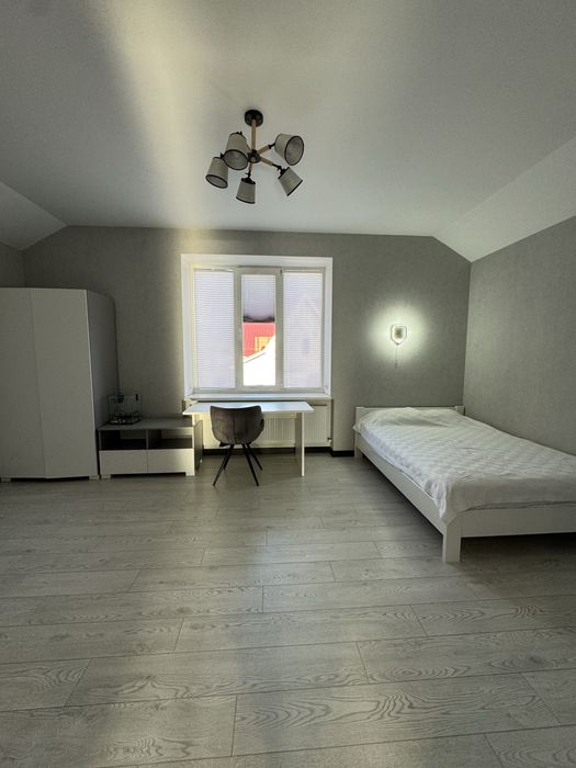 Продаж будинку з новим ремонтом