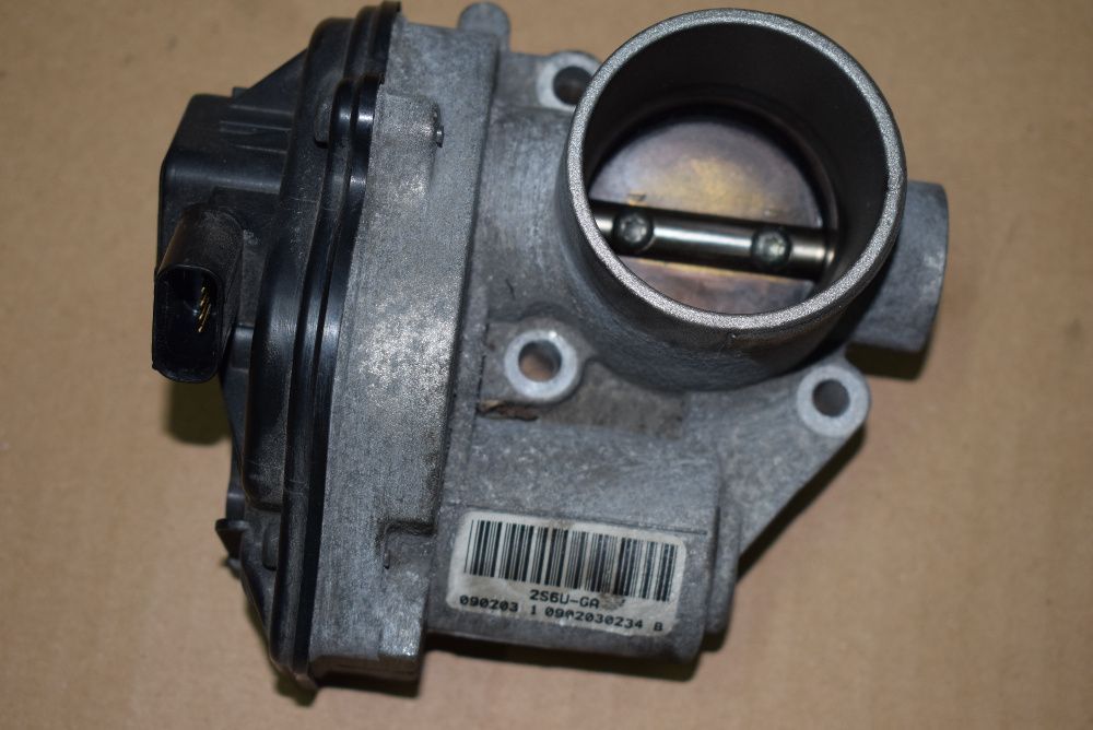 Przepustnica Ford Focus mk2 C-max 1,6 benzyna 16v
