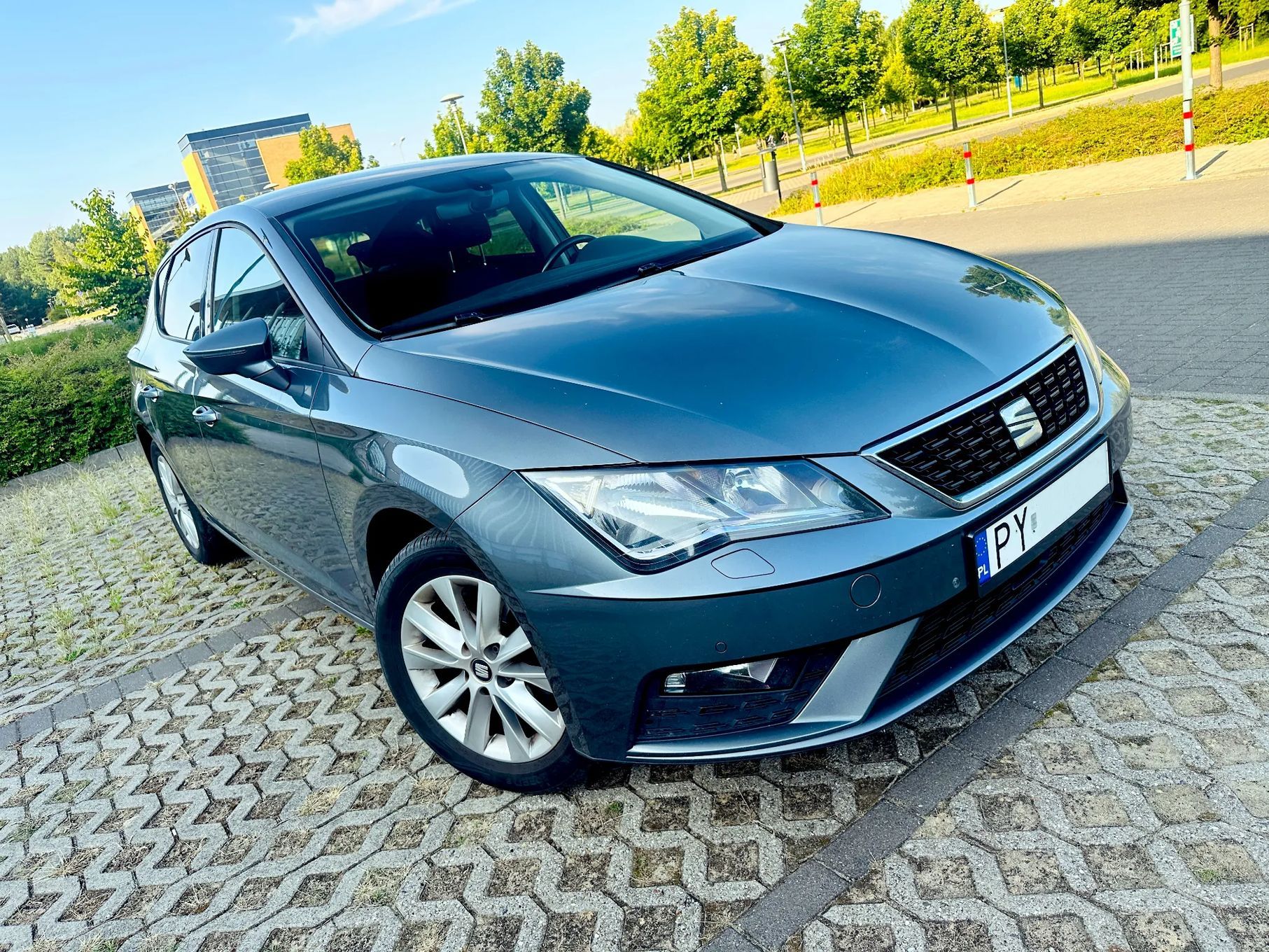 Seat Leon 1.2 TSI (ea211 na pasku rozrządu), bezwypadkowy, fabryczny lakier