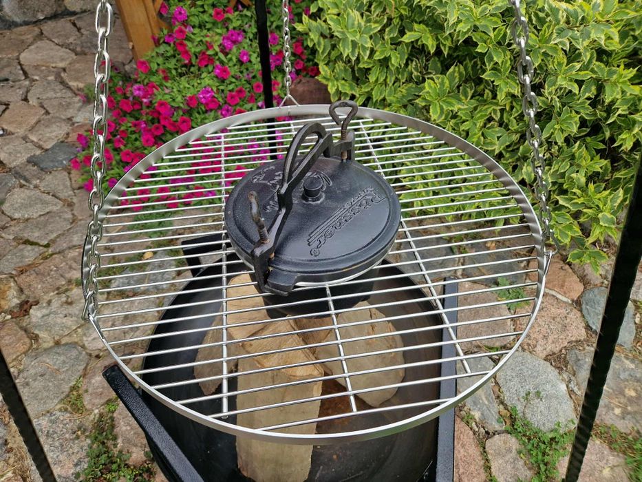 Grill ogniskowy trójnóg - kociołek