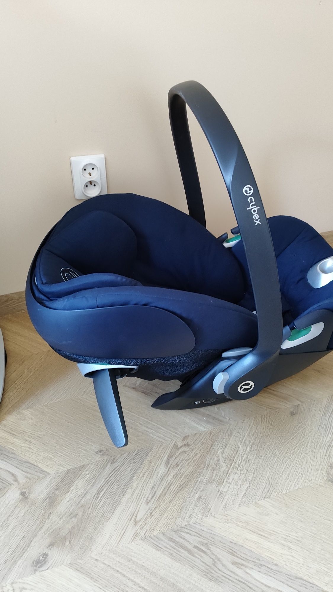 Fotelik Cybex Cloud Z2 łupinka cena do negocjacji