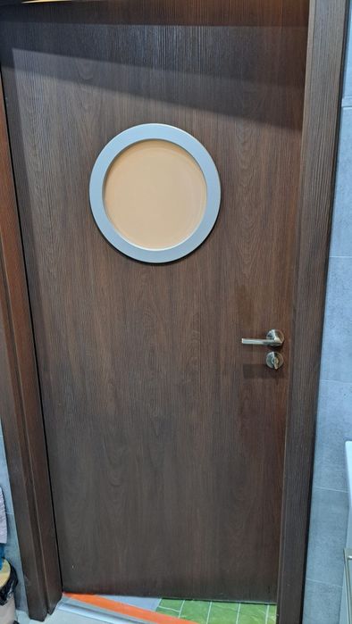 Drzwi prawe łazienkowe