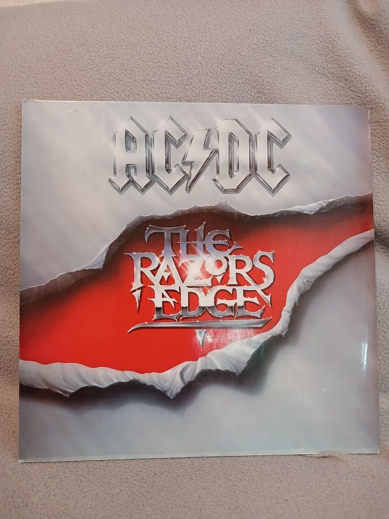 БУ lp AC/DC The Razors edge.