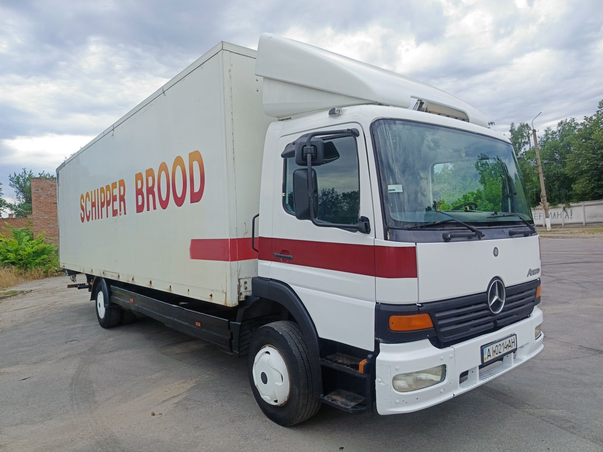 Atego 1217 гідроборт