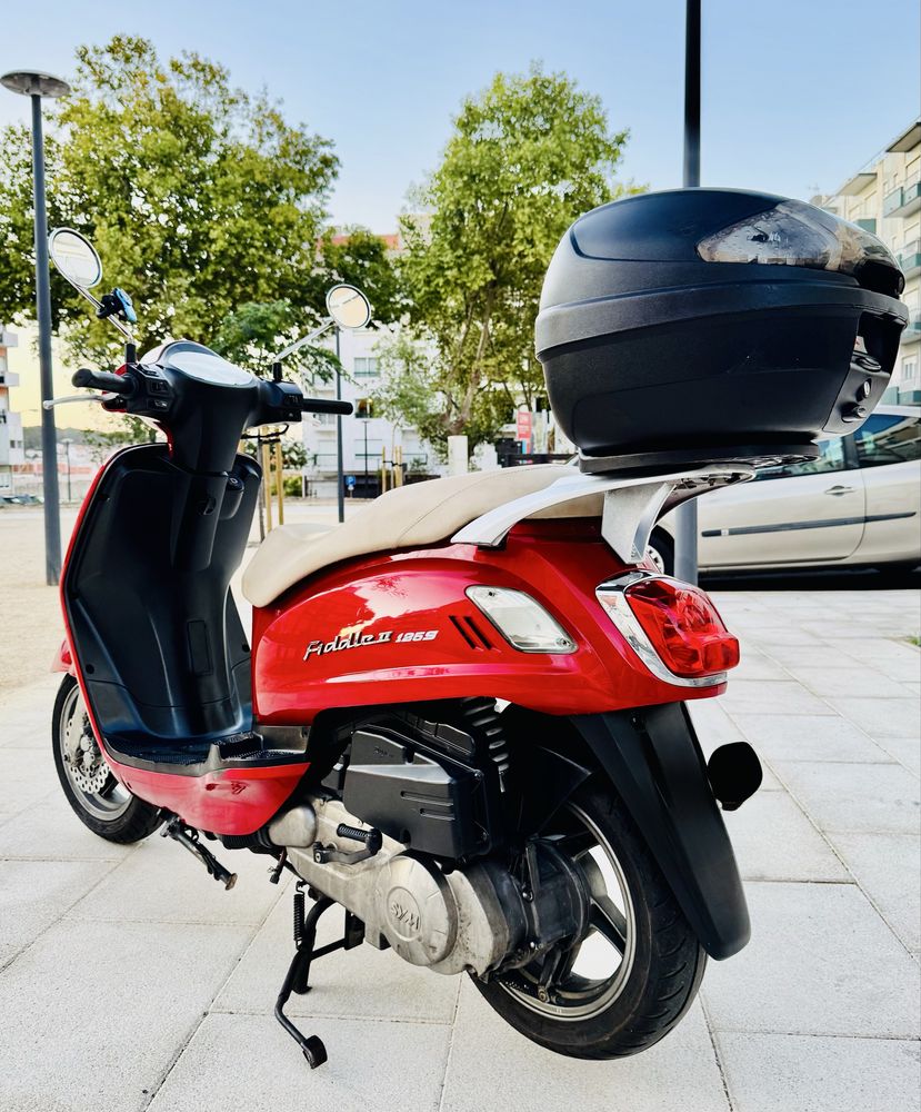 LINDA SCOOTER Sym FIDDLE 2 125S 2011 com 25mil kms apenas!