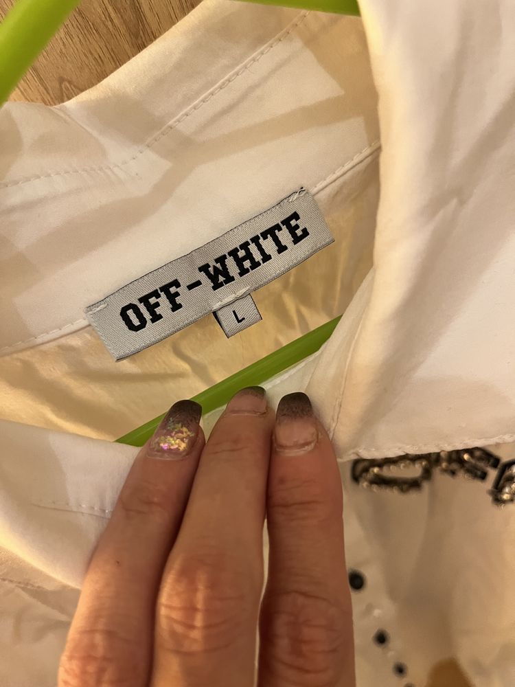 Firmowa koszula biala z czarnymi cekinami L Off- White