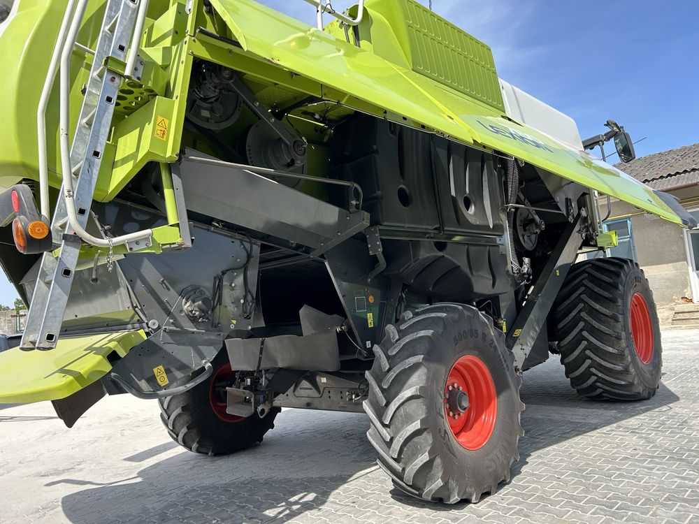 Claas Lexion 760 + жатка