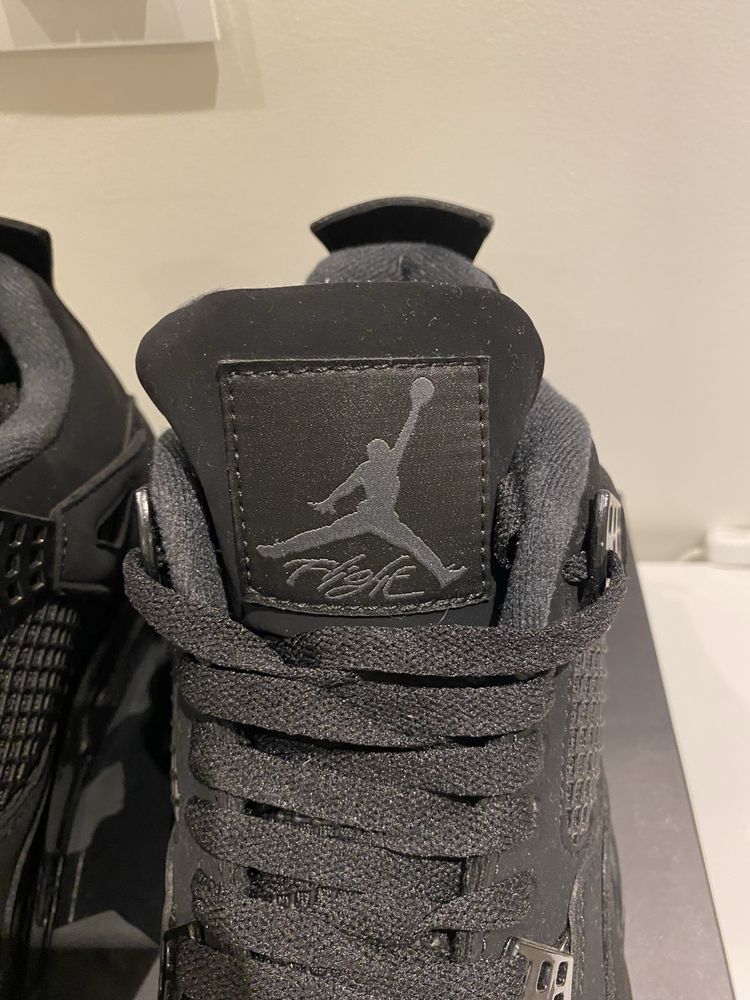 Air Jordan 4 Black Cat