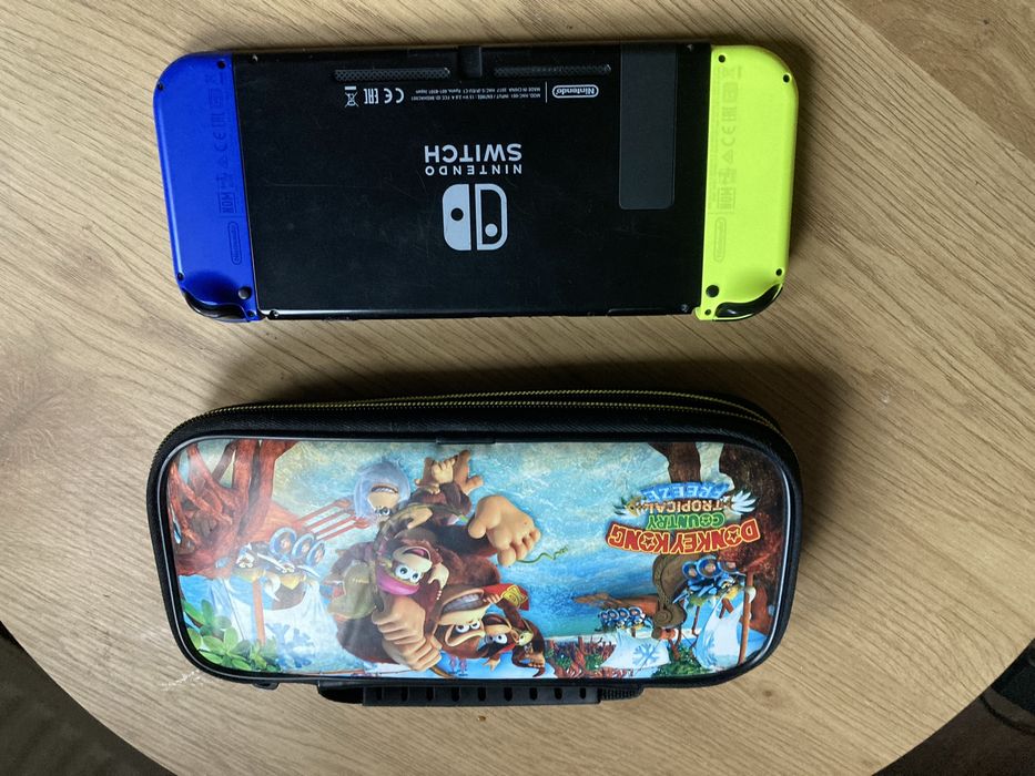 Nintendo Switch + dodatki