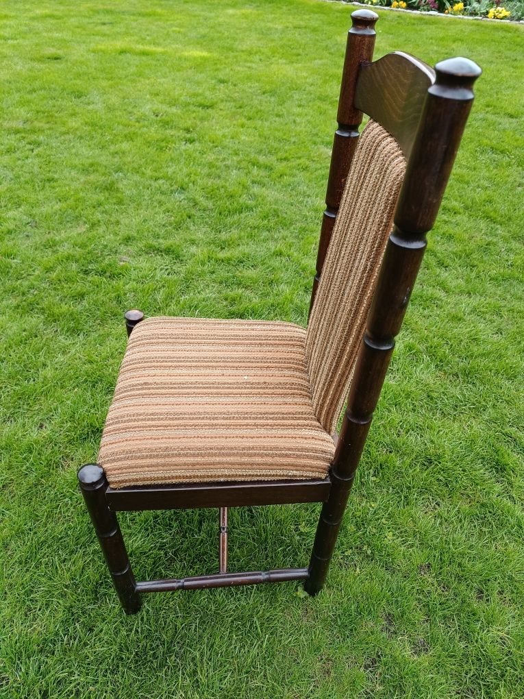 Krzesła z tapicerką - komplet 6 sztuk