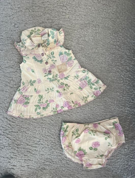 ubranka dla niemowlaka