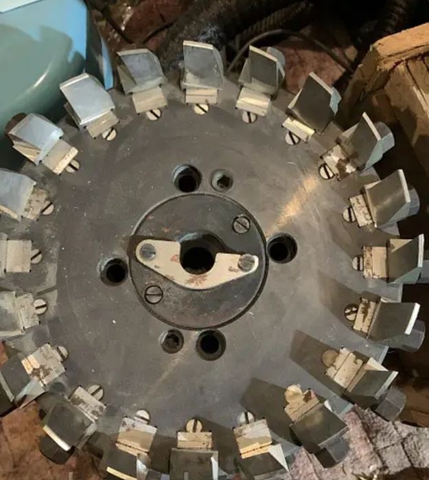 Головка гіпоїдна зуборізна Ф250