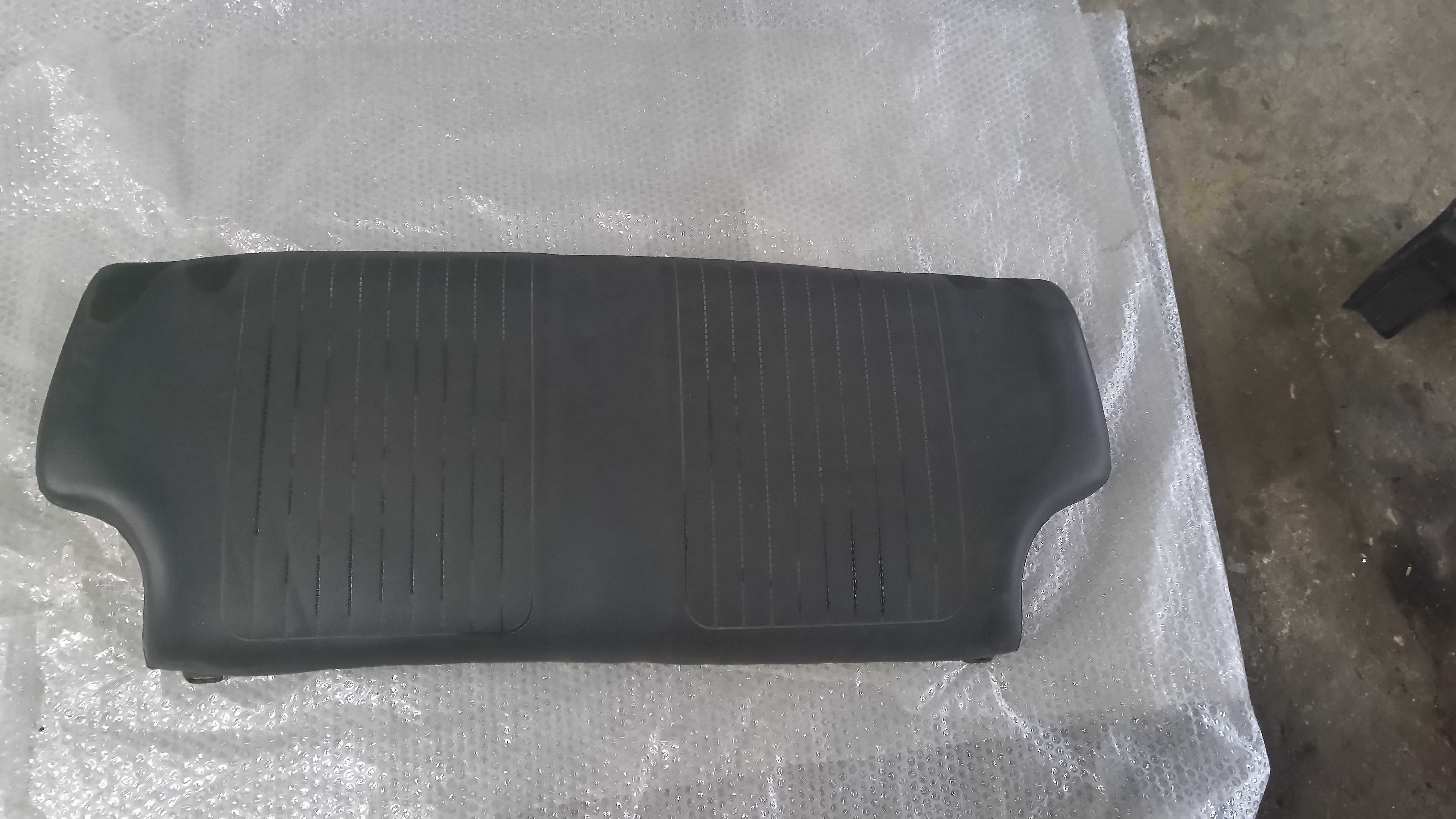 Kanapa tył tylna Fiat 126p Maluch