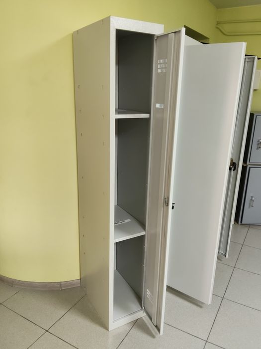 Бухгалтерські шафи, сейфи