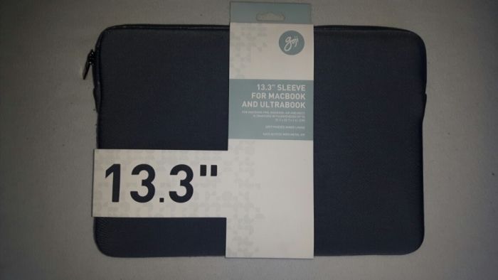 GOJI case laptop 13