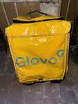 Продам сумки Glovo бу