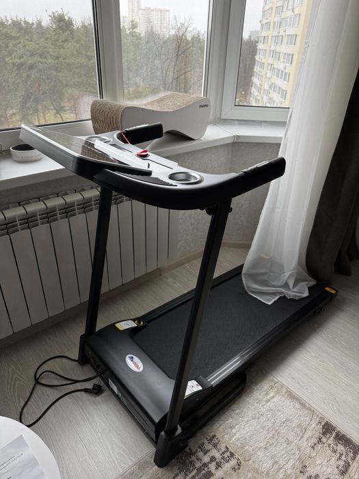 ТЕРМІНОВО ПРОДАЮ! Бігова доріжка ідеальна