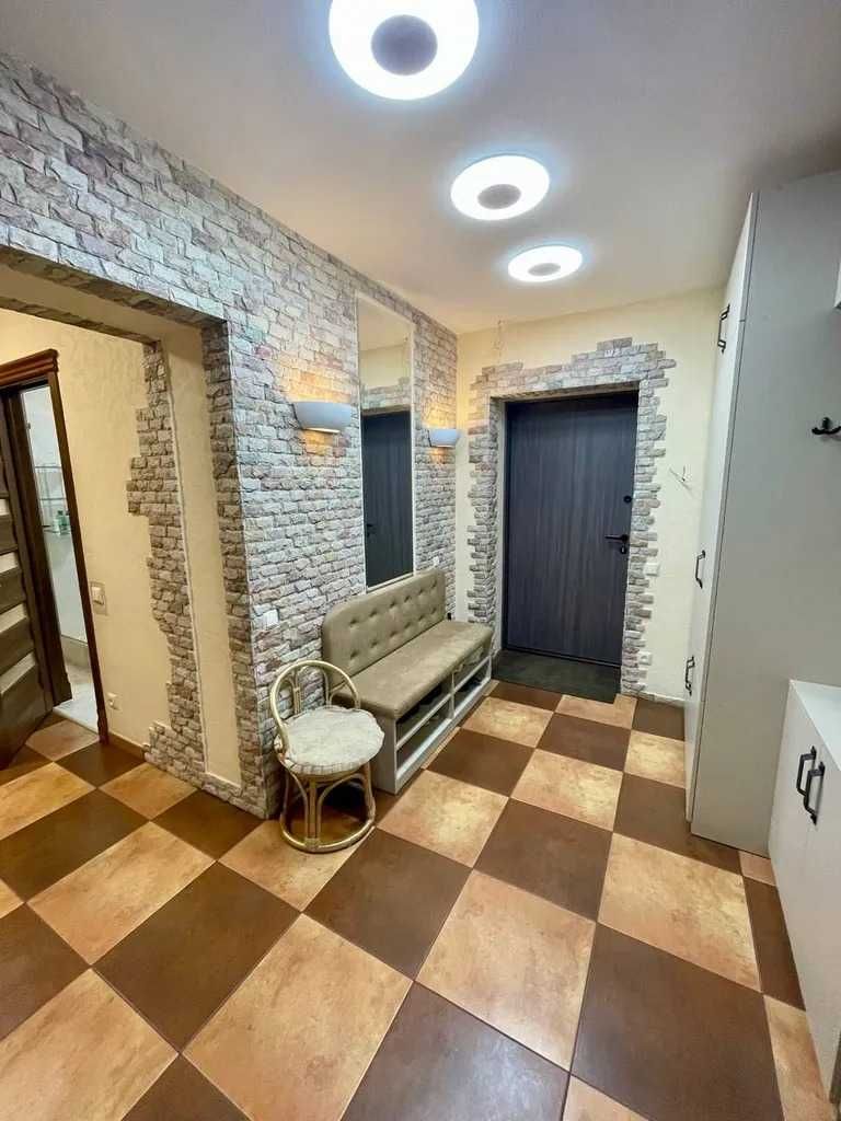Продам 3к квартиру на Победе 6