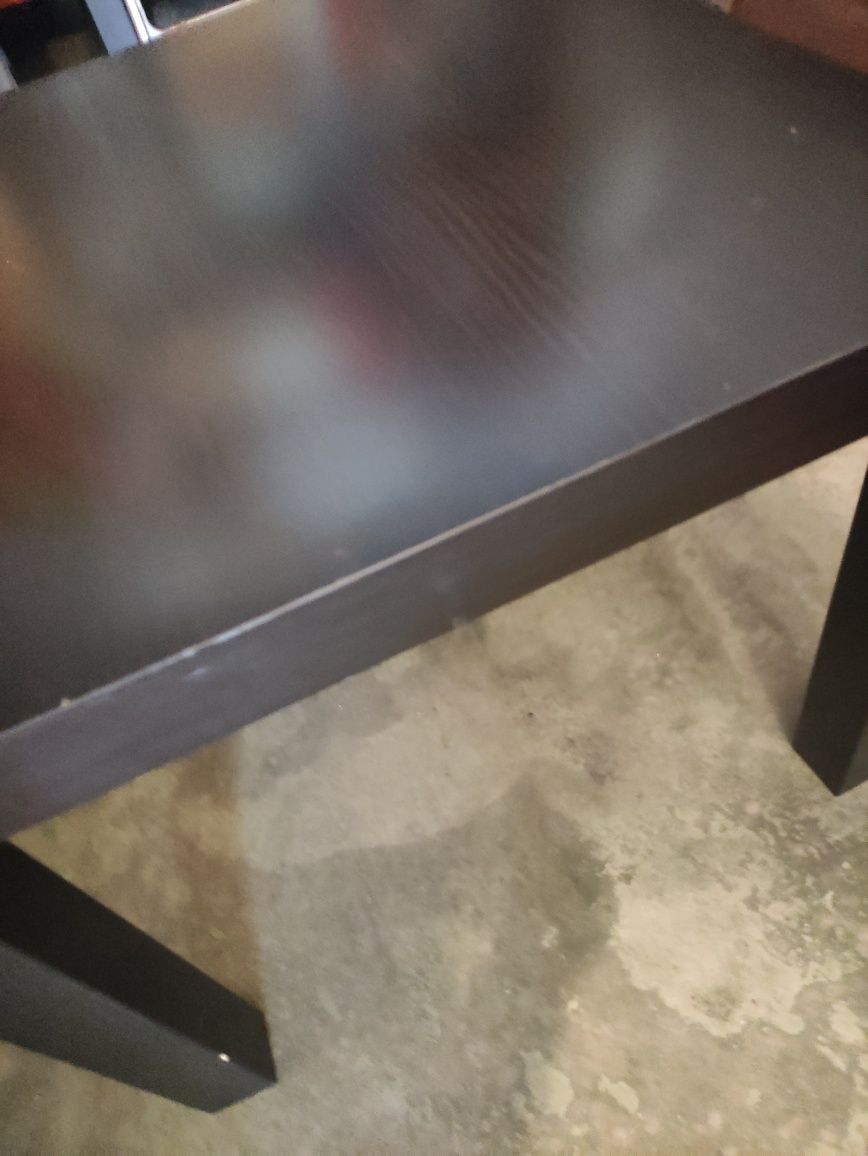 Mesa apoio IKEA Preta com bancos