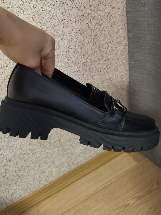 Туфлі лофери шкіряні