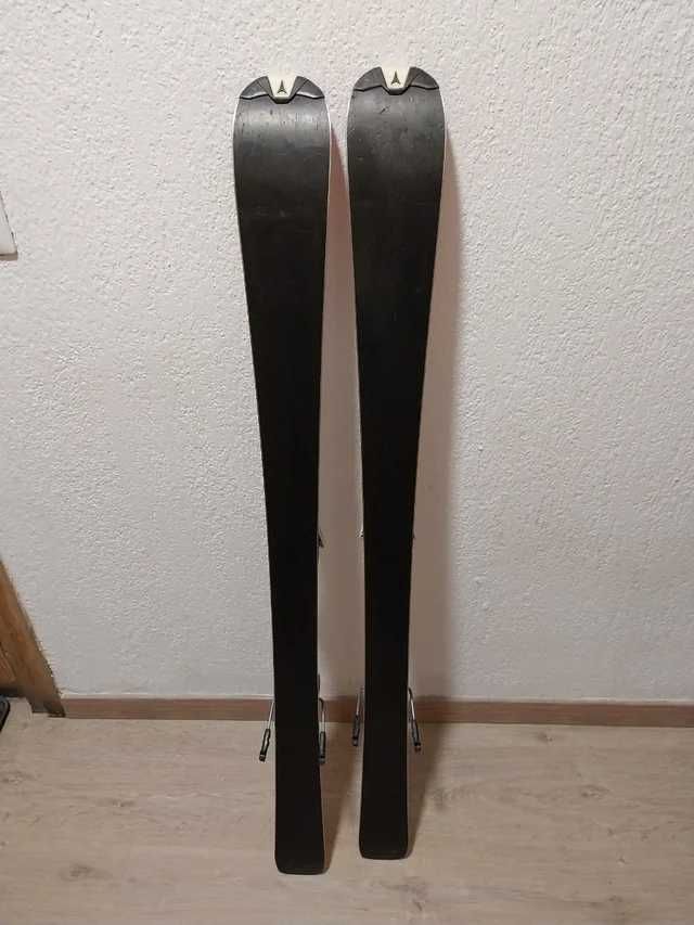 VENDO SKIS Atomic redster (120 cm) - só 70 eur