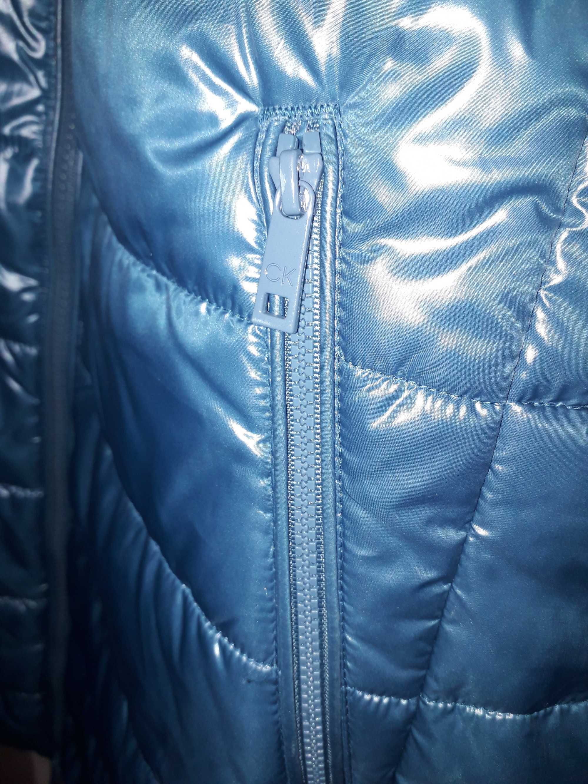 Rewelacyjna damska kurtka Calvin Klein r.M/38 w kolorze niebieskim