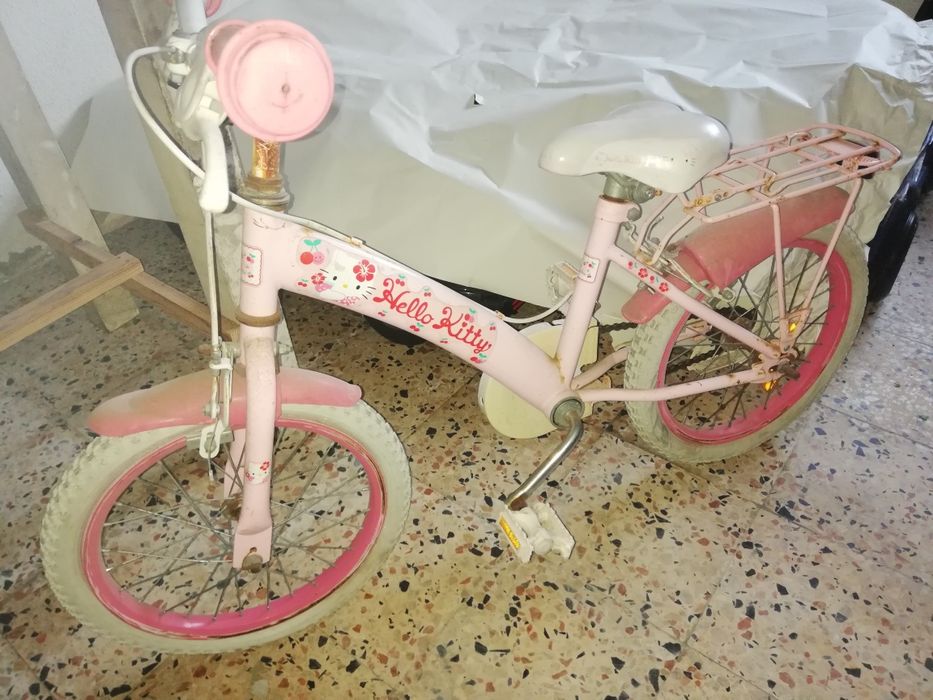 Bicicleta Hello Kitty