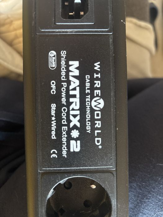 Wireworld Matrix 2 – listwa zasilająca audio, bardzo dobry stan