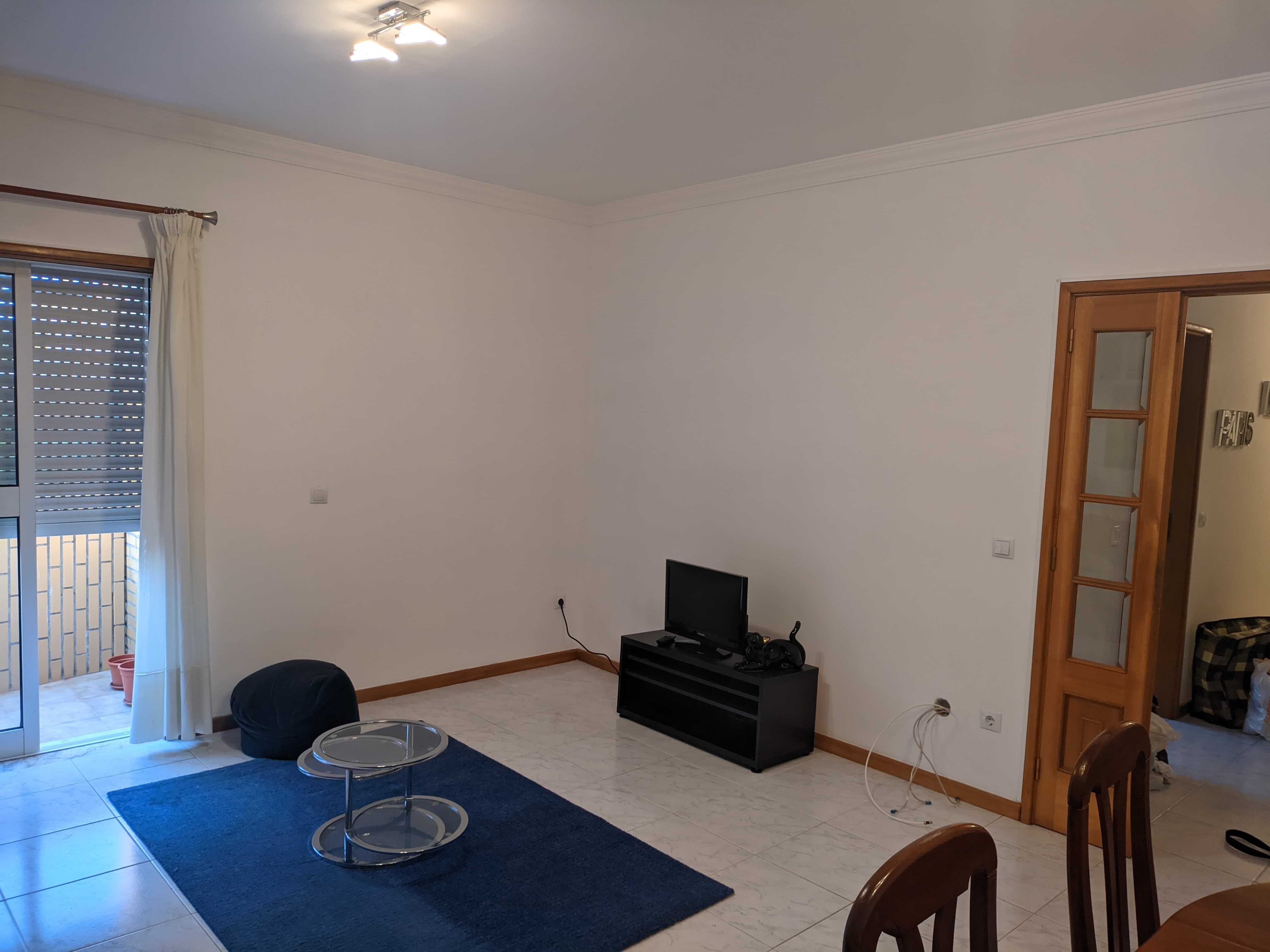 Quartos para aluguer - Madalena