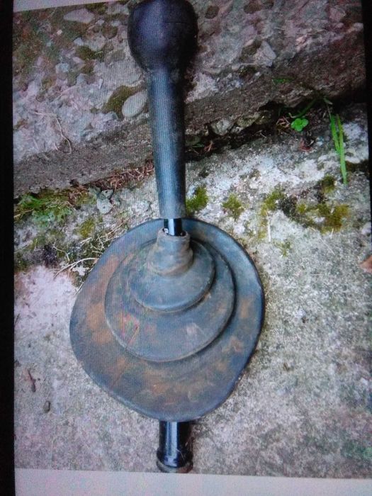 Подушка ,пильник ,траверса КПП5ст.з/п .(полонез ,фіат)