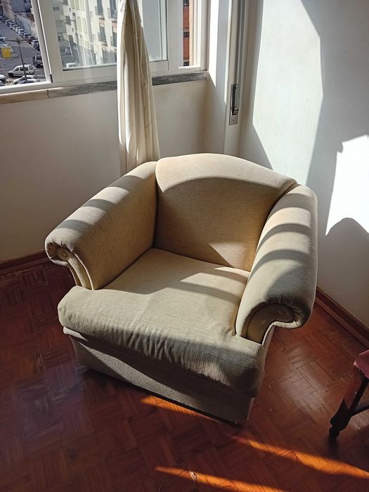 Vendo sofá de um lugar