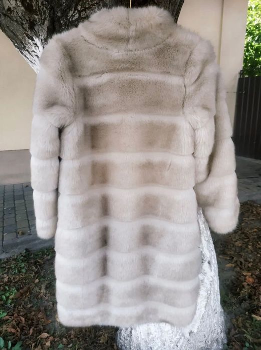 Шуба жіноча М-L розмір