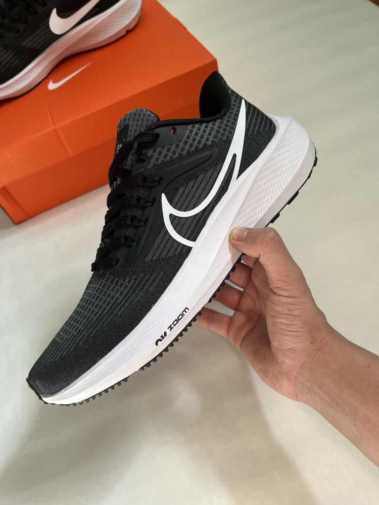 Кросівки Nike Zoom Pegasus 39