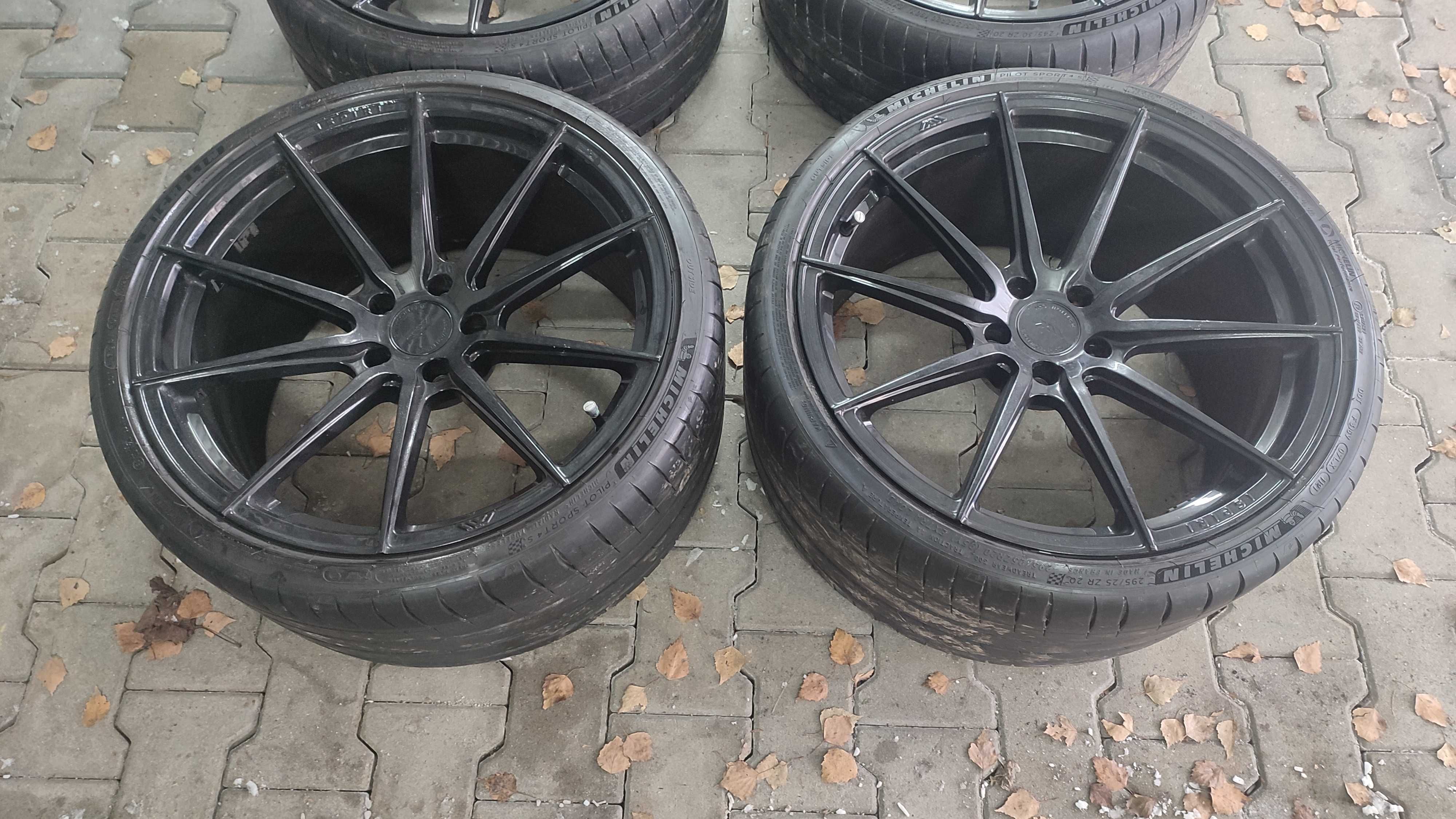 Felgi Ispiri FFR1 20" z oponami Michelin 4s